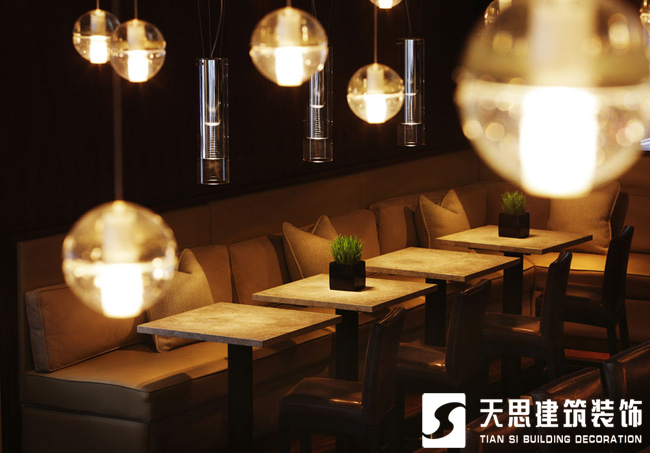 <a href=http://m.qs188.cn/anli/ target=_blank class=infotextkey>合肥工裝</a>公司