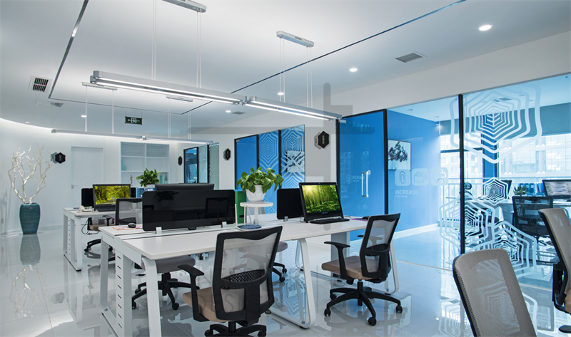 <a href=http://m.qs188.cn/ target=_blank class=infotextkey>合肥辦公室裝修</a>怎樣實(shí)現(xiàn)和諧的布局設(shè)計(jì)清爽自然